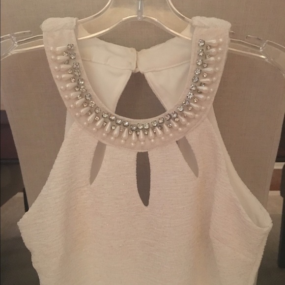 🚫SOLD🚫🎉H•O•S•T P•I•C•K🎉 WH Cocktail/Mini Dress - Picture 2 of 4