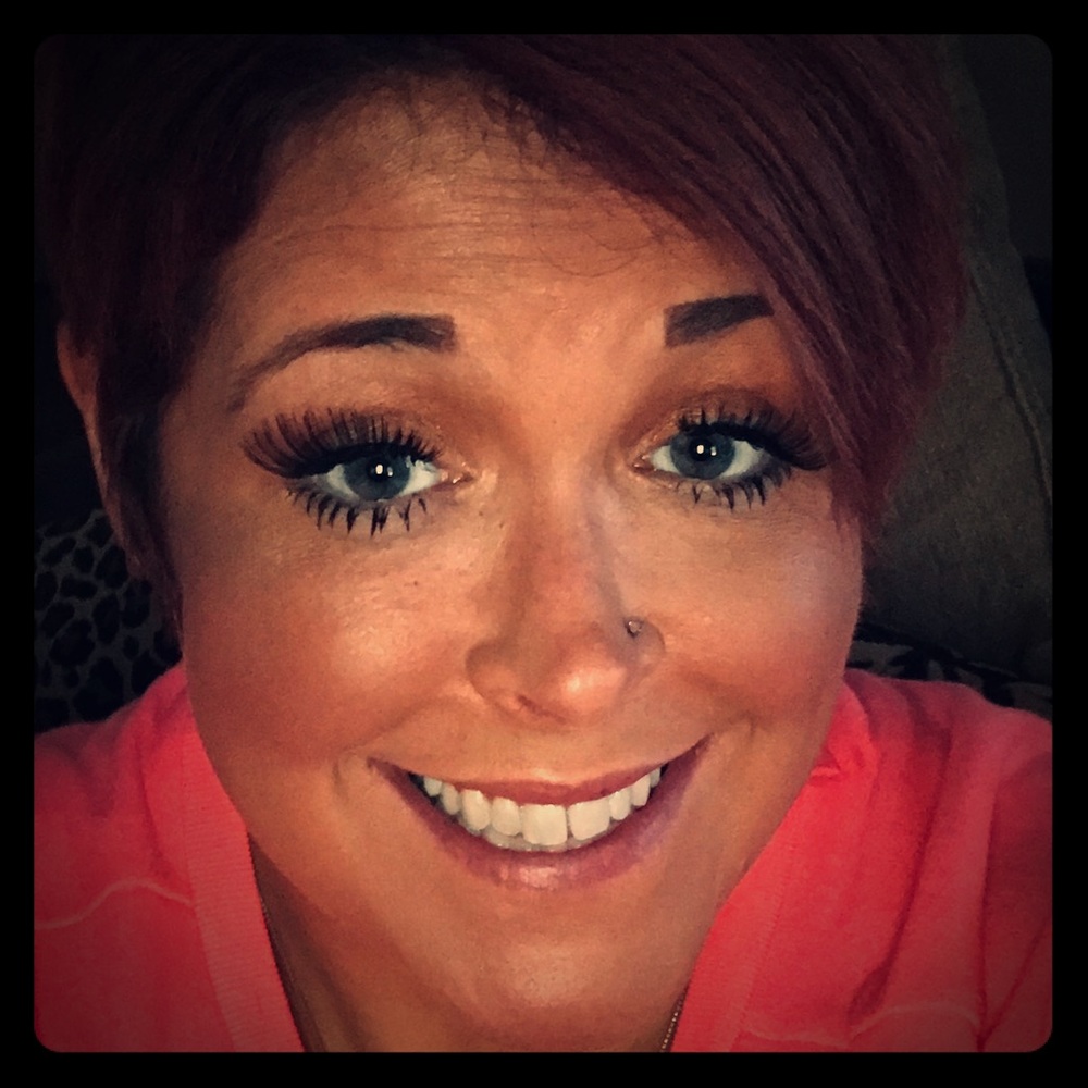 Meet your Posher, Courtney!