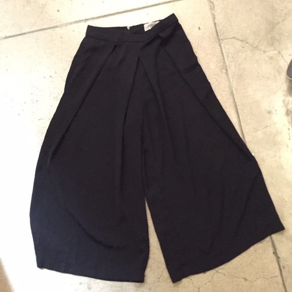 black vintage harem pant