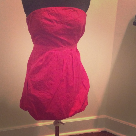 Fuchsia ARMANI EXCHANGE strapless dress size OP!