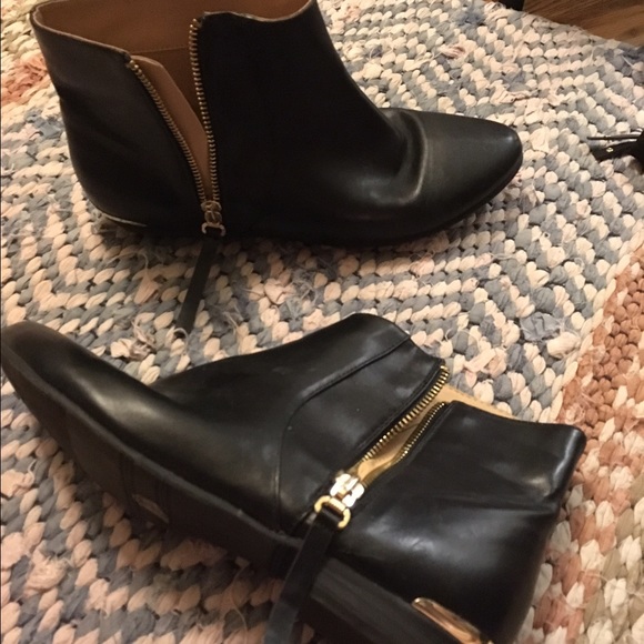 Forever 21 Chelsea Boots
