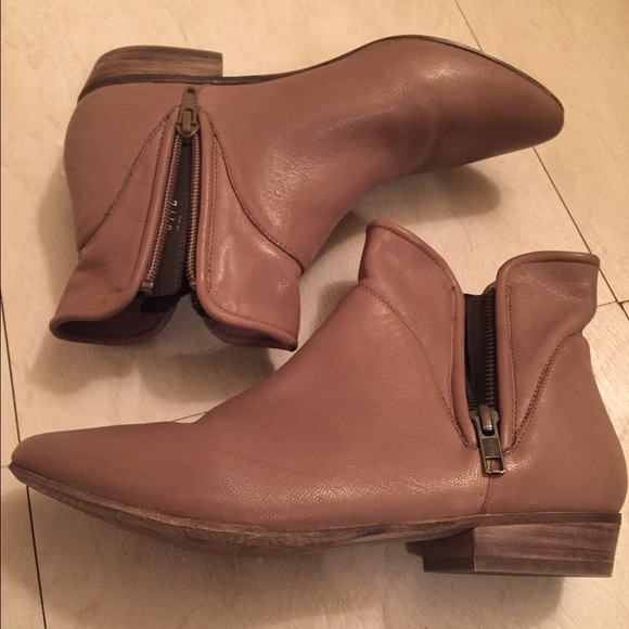 Steve Madden booties OBO