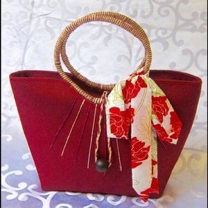 Classy Fashion Summer Handbag with Scarf Included