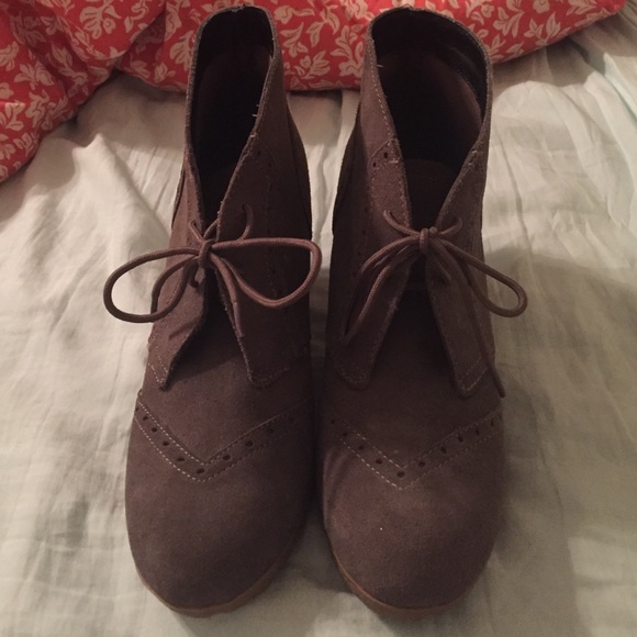 Boot wedges