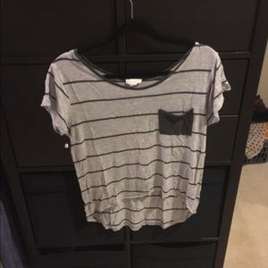 Grey striped top!