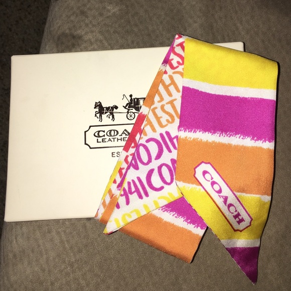 Coach  scarf