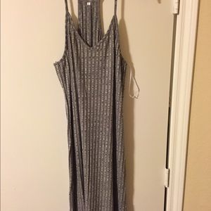 Ribbed maxi dress new never worn