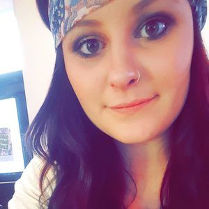 Meet your Posher, Tiffany