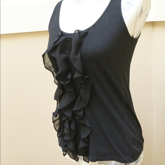 Tinley Road black ruffle tank top - Picture 2 of 4