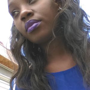 Meet your Posher, Lacey