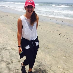 Meet your Posher, Daniela