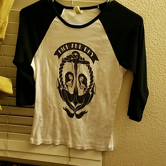 Mermaid anchor Reglan tee