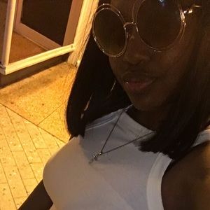 Meet your Posher, Karen