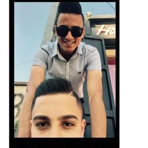 Meet your Posher, Moody