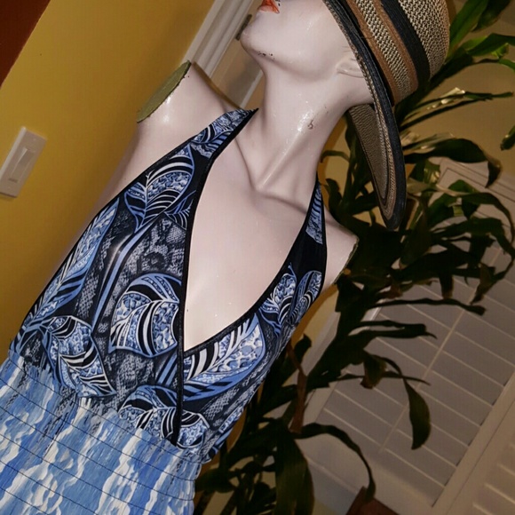 Backless maxi - Picture 3 of 4