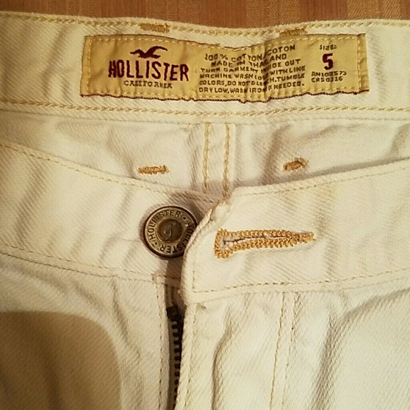 HOLLISTER jeans shorts white distressed size 5 - Picture 2 of 4