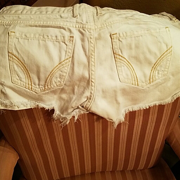 HOLLISTER jeans shorts white distressed size 5 - Picture 4 of 4