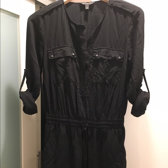 Banana republic black mini shift dress w/ pockets