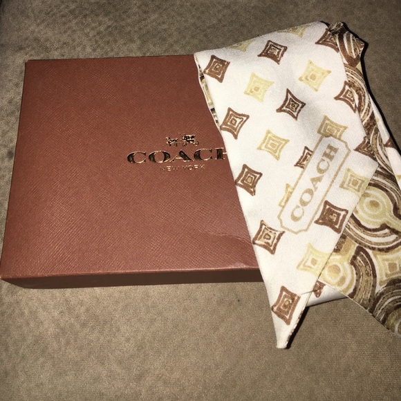 Coach scarf