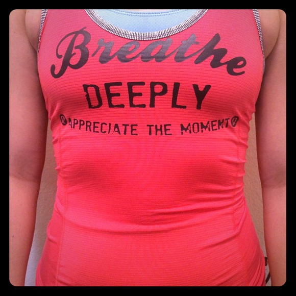 Silveressant Lululemon Tank
