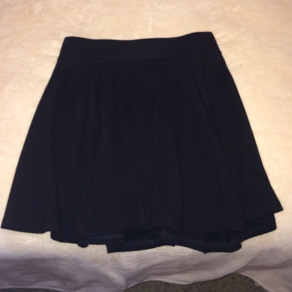 Black skirt