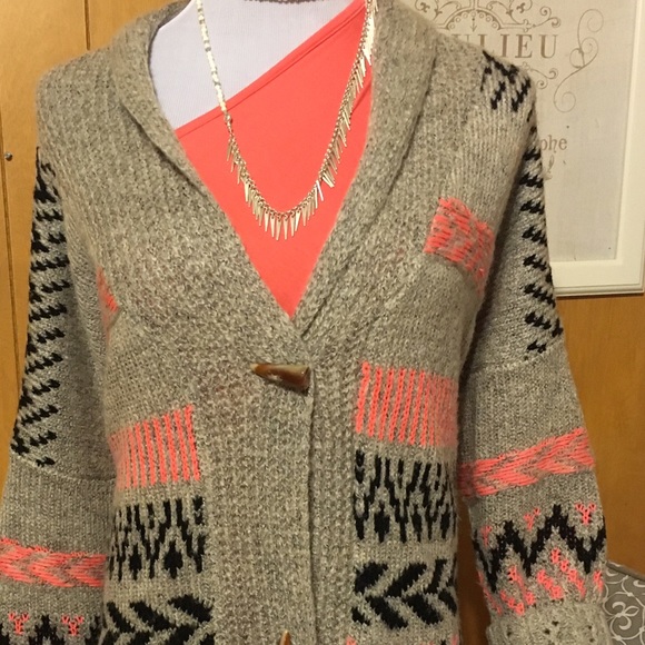 Zulilly Sweaters - Amazing sweater oversized and cozy!