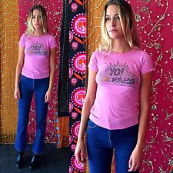 Pink MTV t shirt