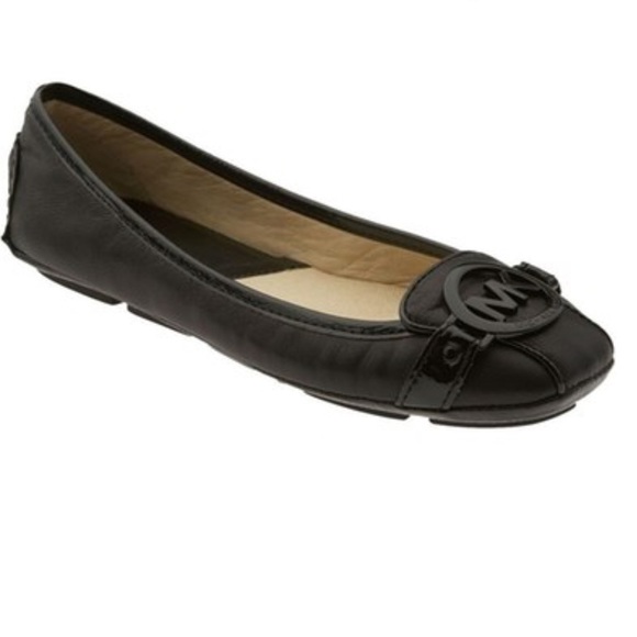 Michael Kors Fulton black mic flats
