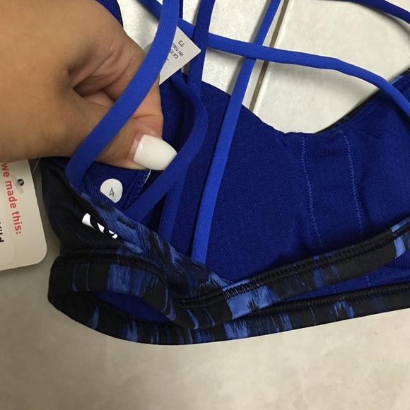 ❌SOLD❌ Lululemon Free To Be Wild Bra - Picture 2 of 3