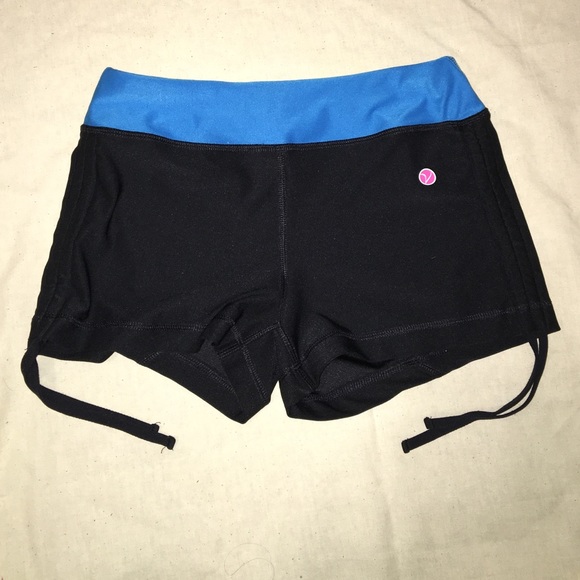 Yoga shorts