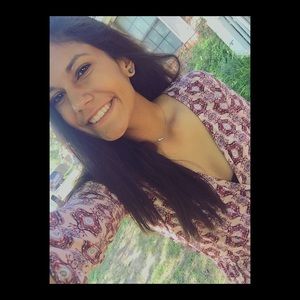 Meet your Posher, Allison