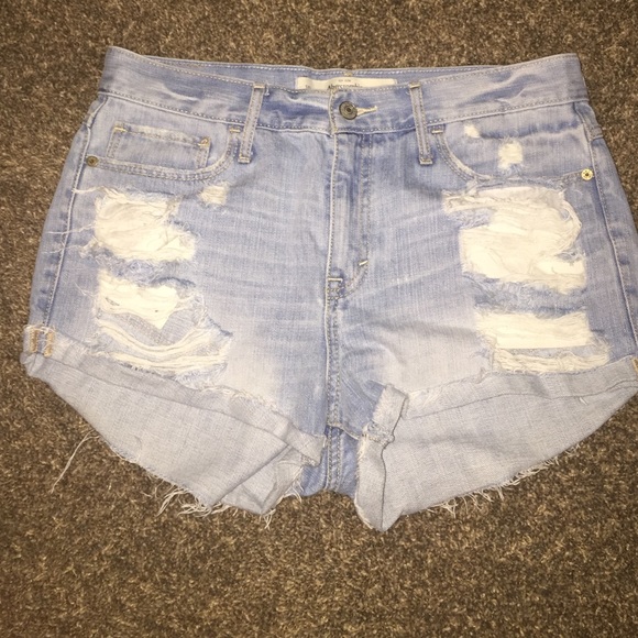 Abercrombie & Fitch Pants - Shorts
