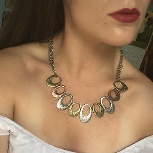 Statement necklace. Gold and silver. Circles