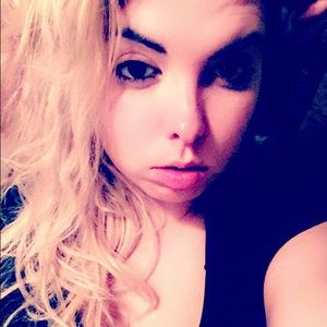 Meet your Posher, Brenda