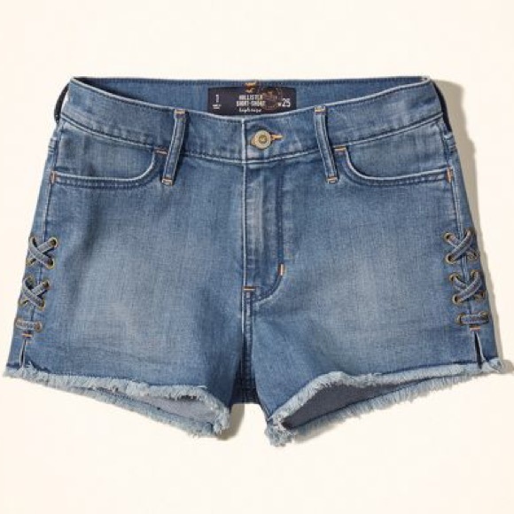 HOLLISTER HIGH RISE DENIM SHORTS - Picture 1 of 4