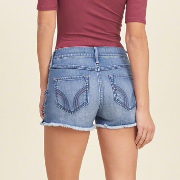 HOLLISTER HIGH RISE DENIM SHORTS - Picture 4 of 4