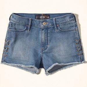HOLLISTER HIGH RISE DENIM SHORTS