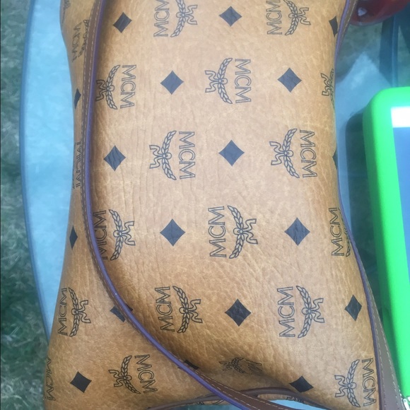 Mcm clutch