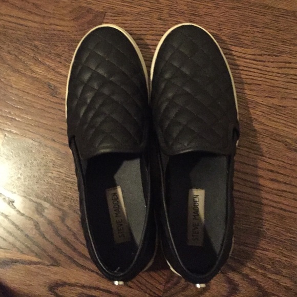 ONE DAY SALE!!! Steve Madden Ecentric shoes