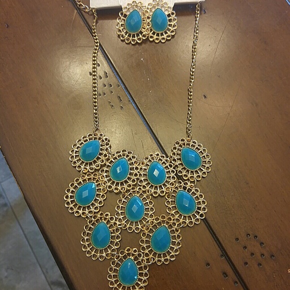 Jewelry | GOLD & TURQUOISE NECKLACE & EARRING SET - Picture 2 of 8