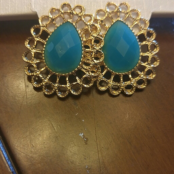 Jewelry | GOLD & TURQUOISE NECKLACE & EARRING SET - Picture 4 of 8