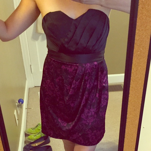 *Sold* Elle satin dress