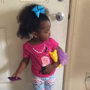 Meet your Posher, Cassandra