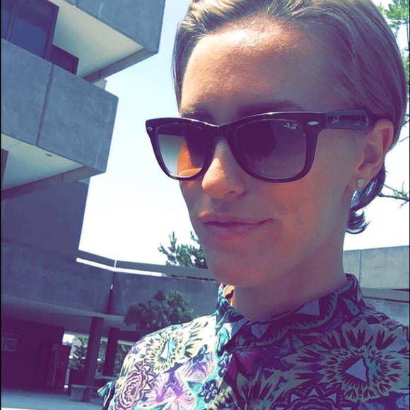 Meet your Posher, Cheryl - Picture 3 of 4