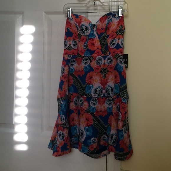 NBD Summer Dress - Picture 2 of 4