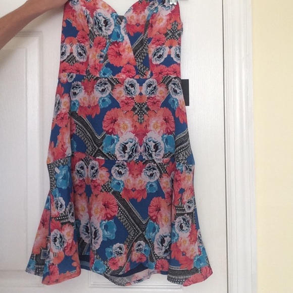 NBD Summer Dress - Picture 4 of 4