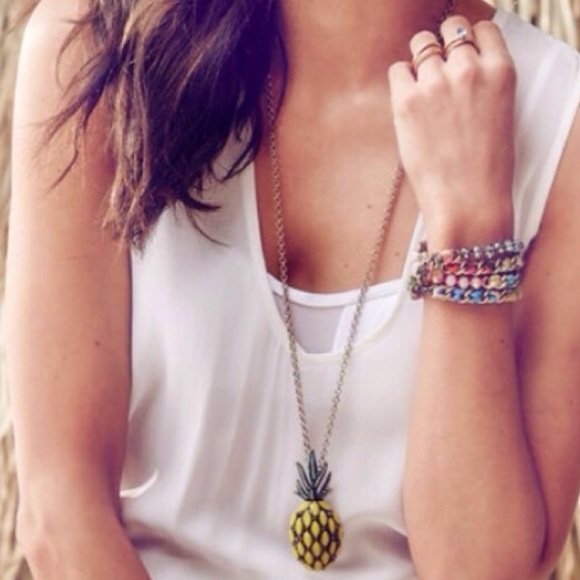Long pineapple necklace