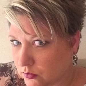 Meet your Posher, Gwen