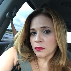 Meet your Posher, Lisset