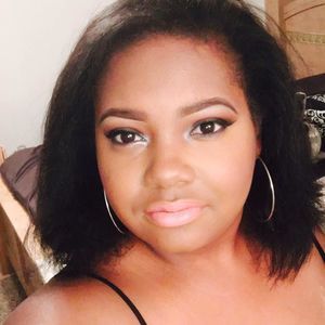 Meet your Posher, Jasmin